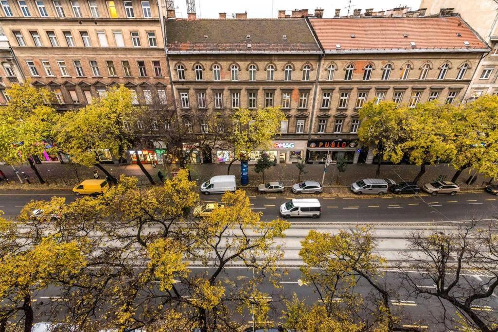 Contemporary Hidden Gem Art-Deco Residence Budapest Eksteriør bilde